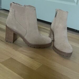 Vince Camuto bootie